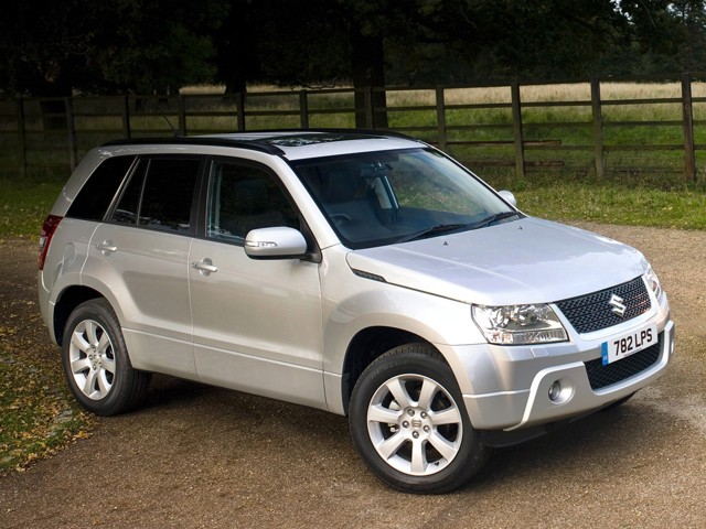 Suzuki Escudo / Grand Vitara 5 Doors photo 24