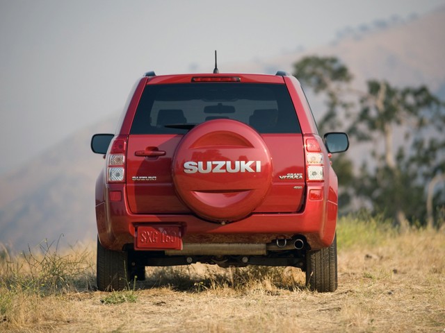 Suzuki Escudo / Grand Vitara 5 Doors photo 26