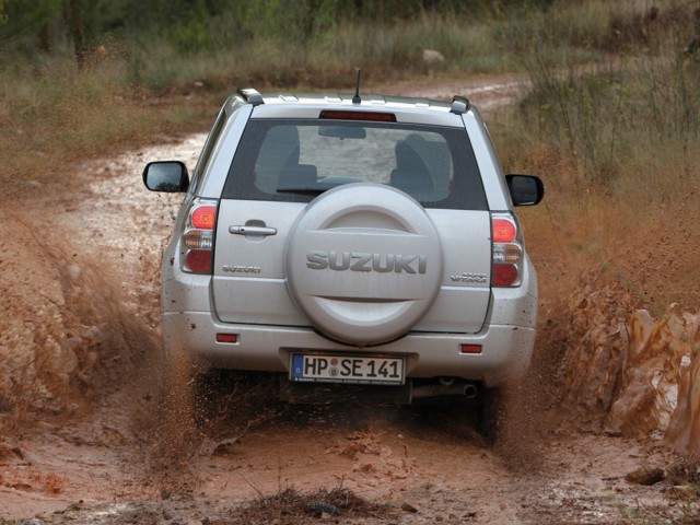 Suzuki Escudo / Grand Vitara 5 Doors photo 35