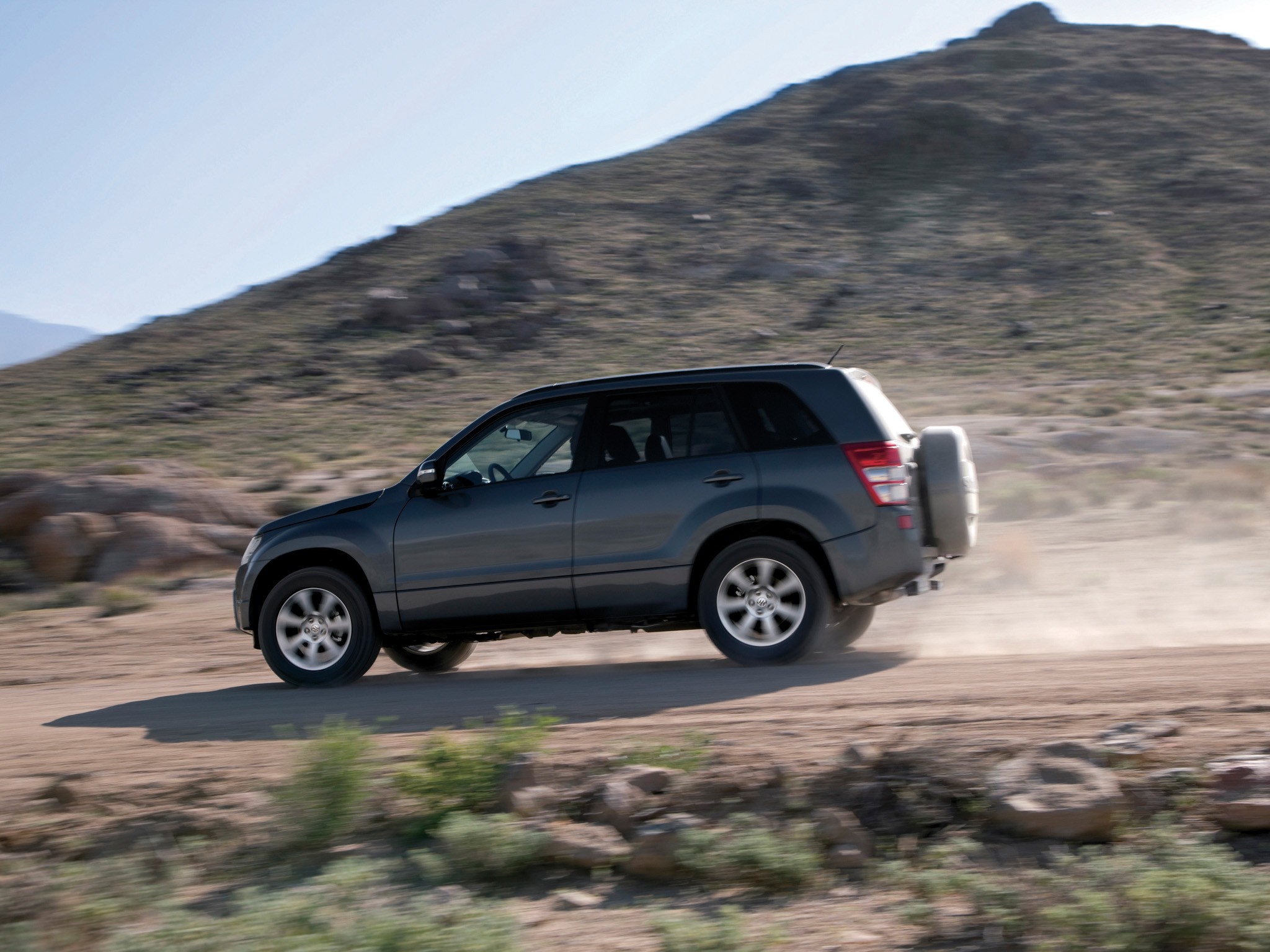 Suzuki Escudo / Grand Vitara 5 Doors photo 38