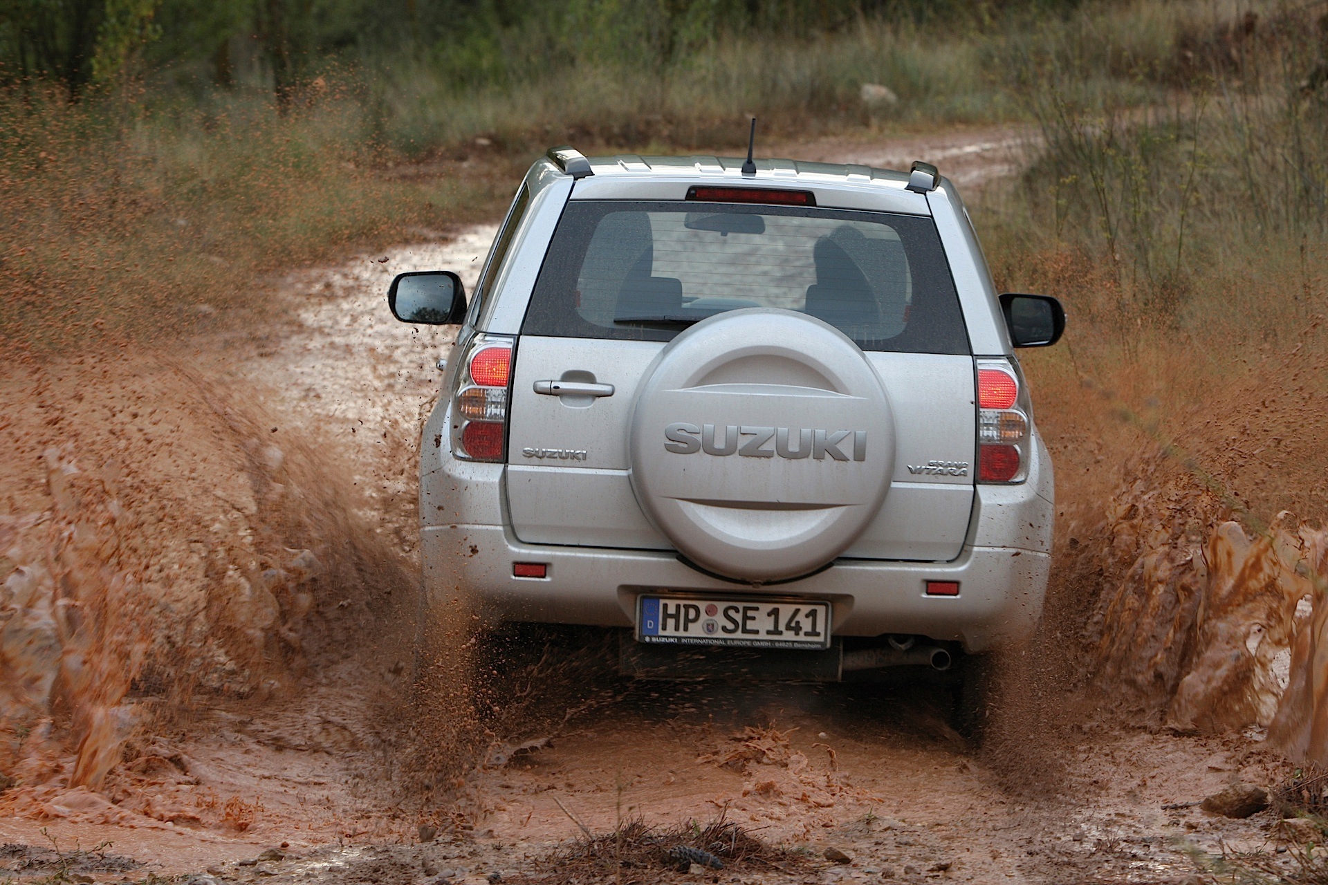 Suzuki Escudo / Grand Vitara 5 Doors photo 10