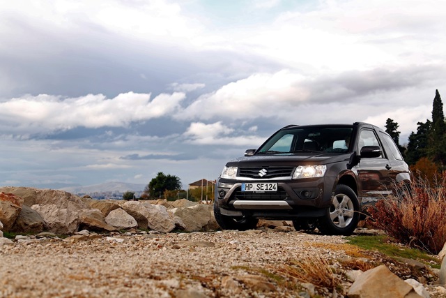 Suzuki Escudo / Grand Vitara 5 Doors photo 18