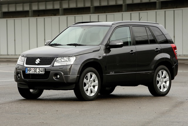 Suzuki Escudo / Grand Vitara 5 Doors photo 3