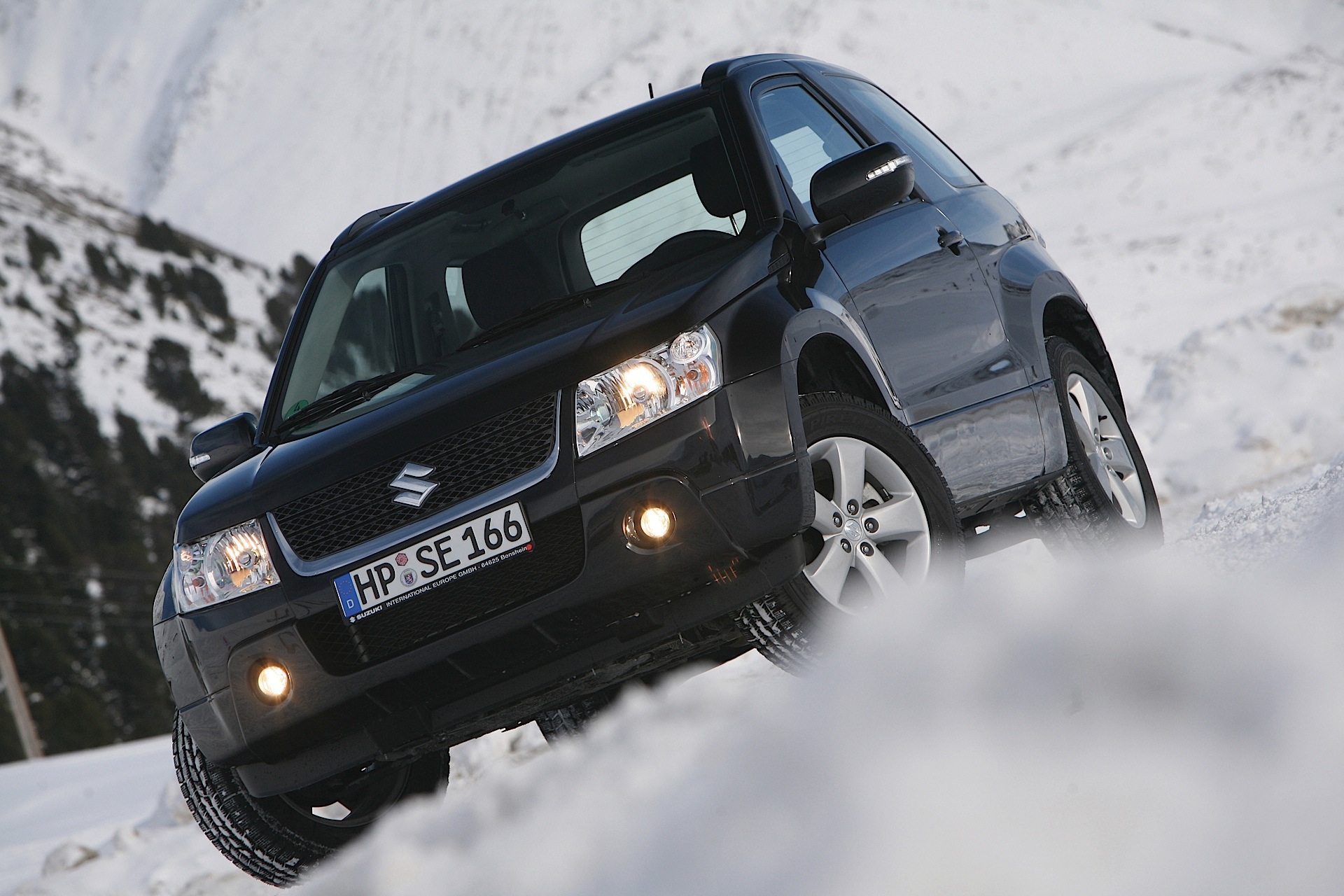 Suzuki Escudo / Grand Vitara 5 Doors photo 5