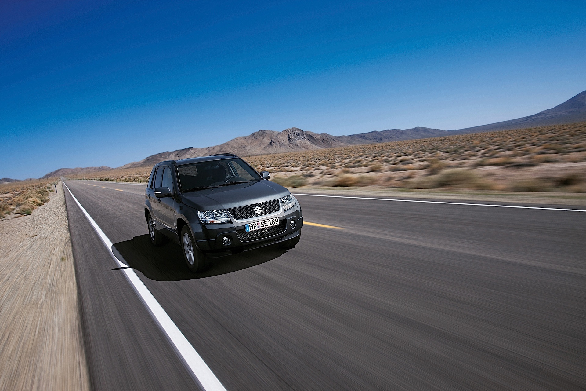 Suzuki Escudo / Grand Vitara 5 Doors photo 6