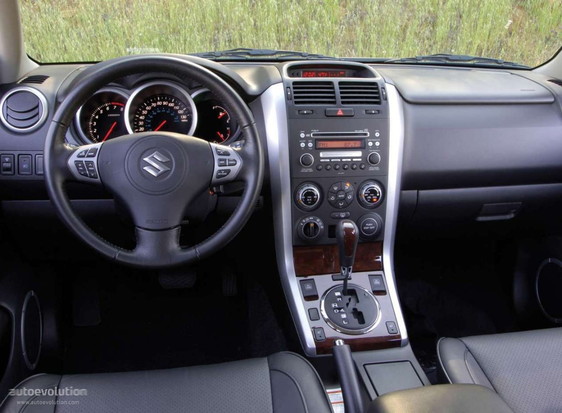 Suzuki Escudo / Vitara 3 Doors photo 5