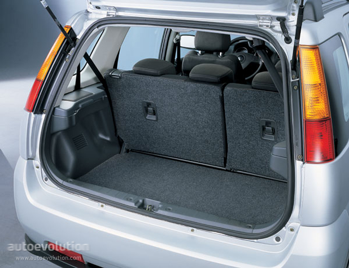 Suzuki Ignis photo 17