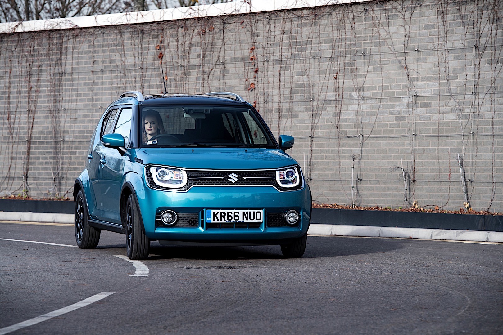 Suzuki Ignis photo 33