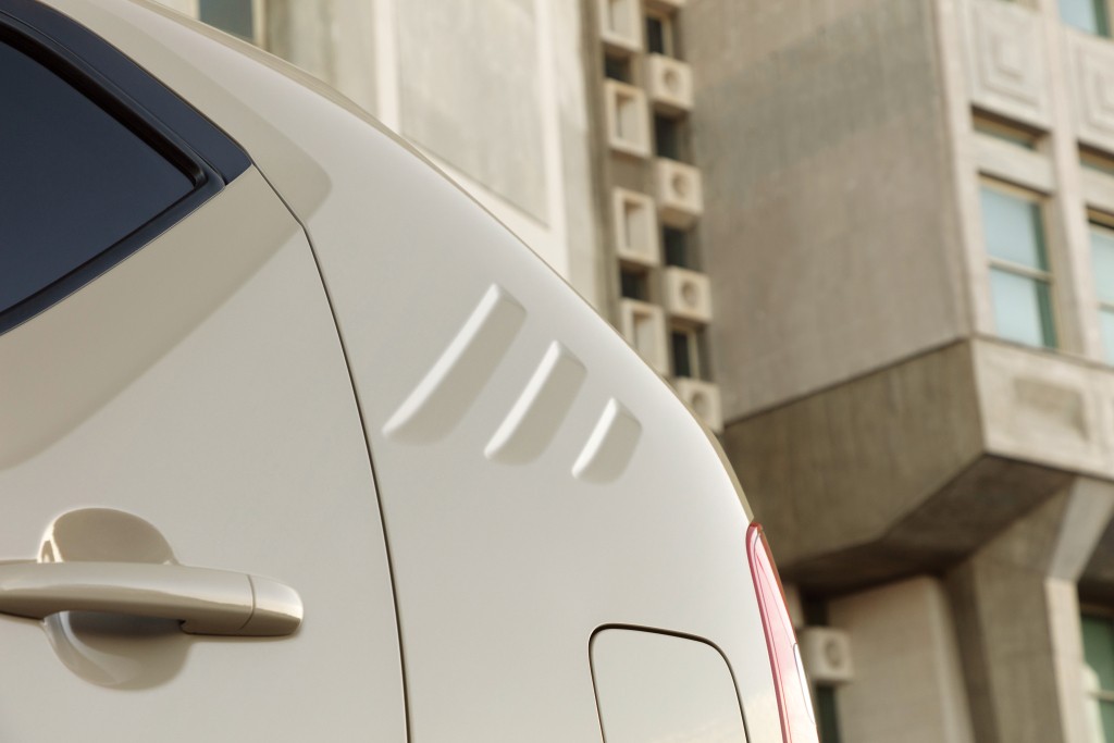 Suzuki Ignis photo 10