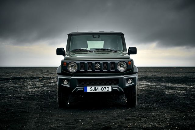 Suzuki Jimny foto 10