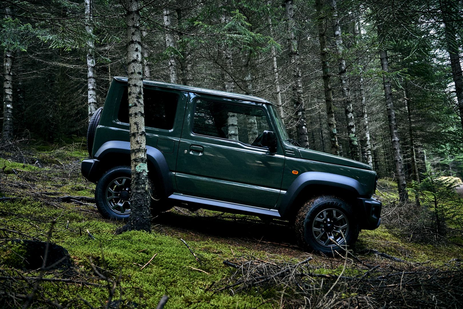 Suzuki Jimny photo 11