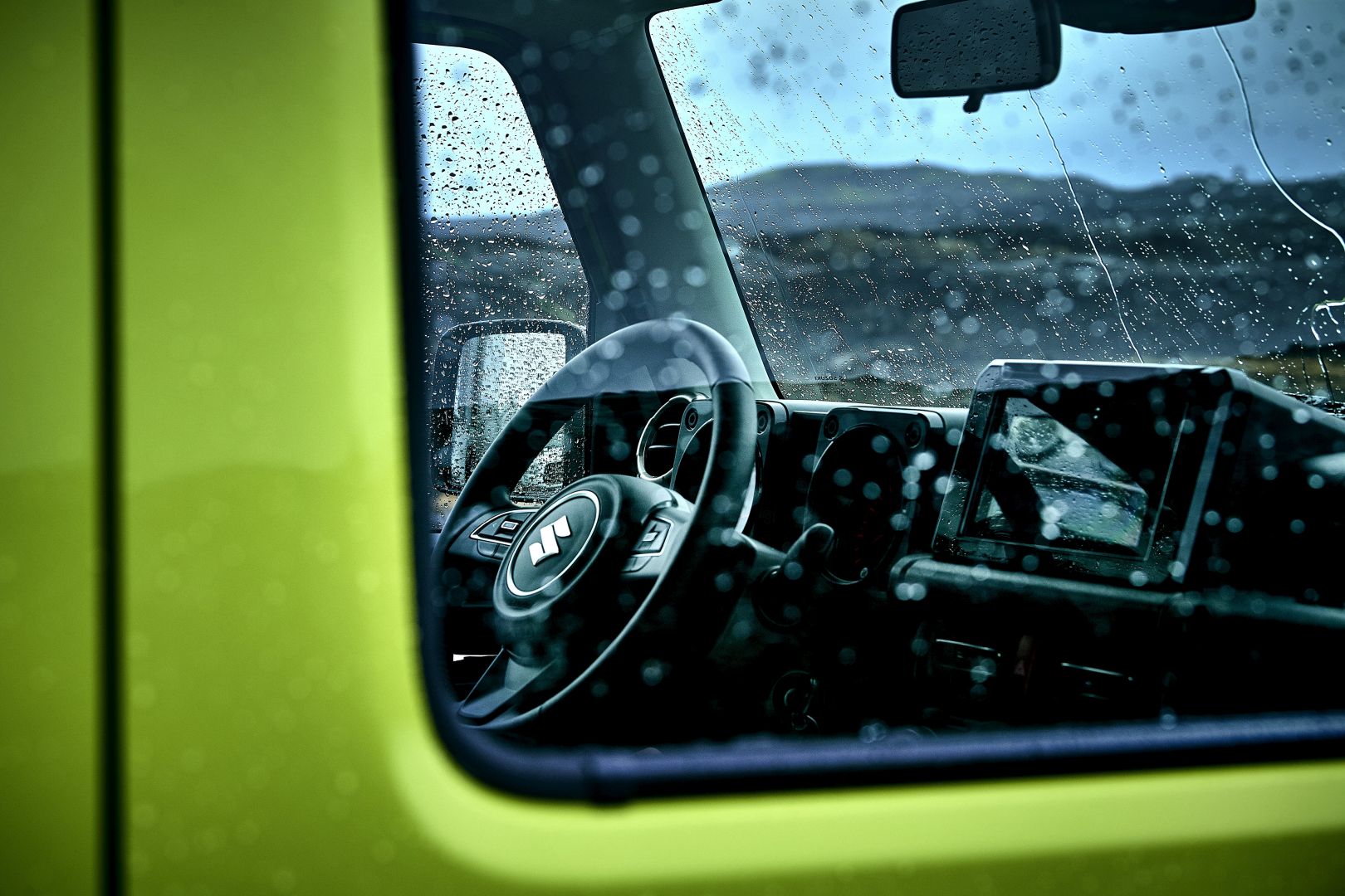 Suzuki Jimny photo 23