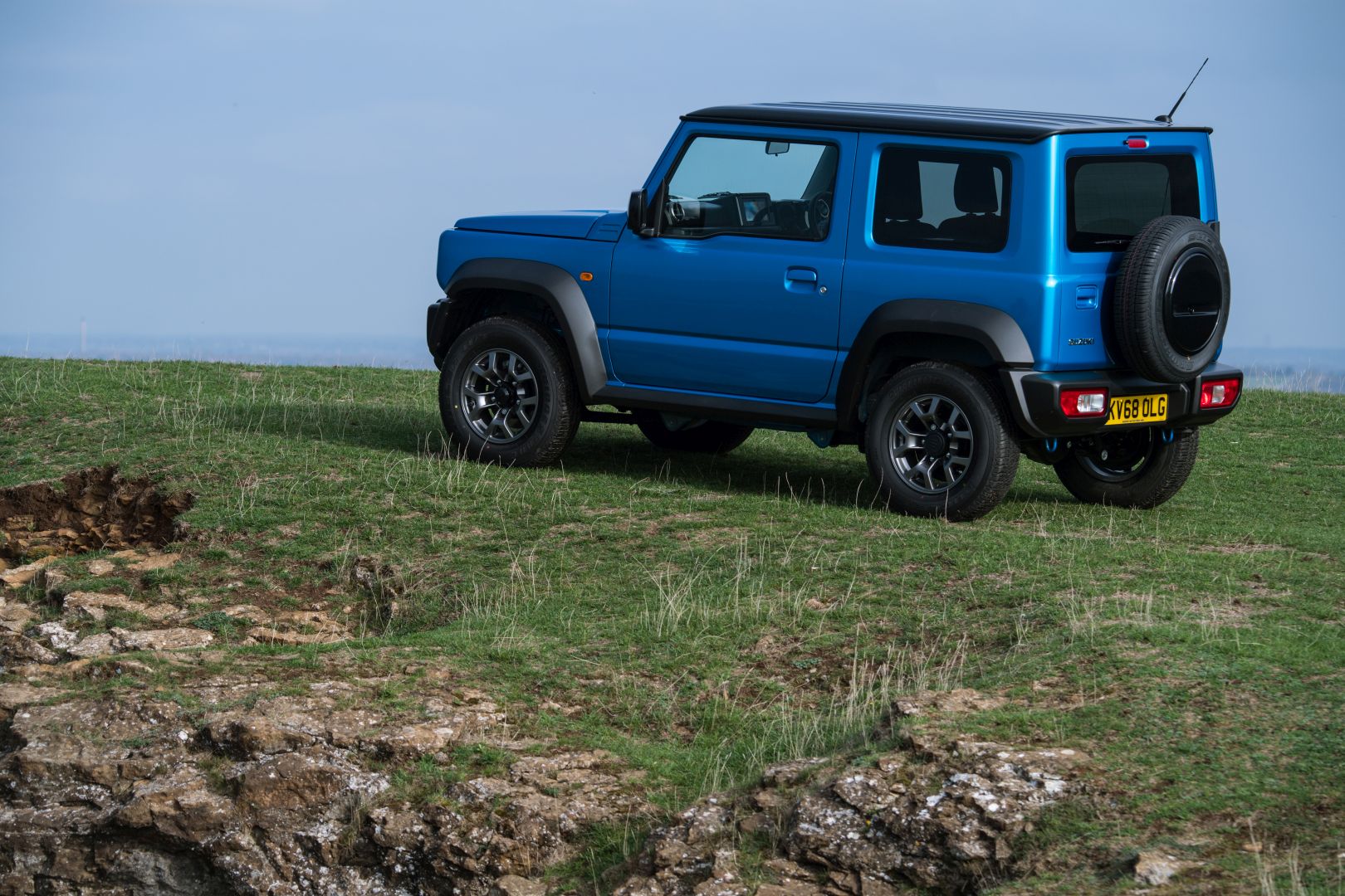 Suzuki Jimny photo 33