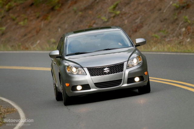 Suzuki Kizashi foto 4