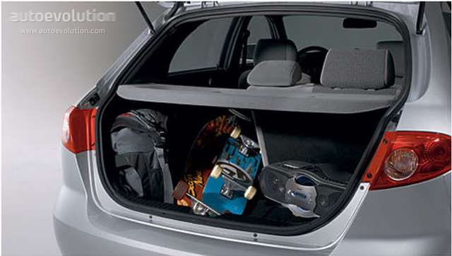 Suzuki Reno photo 3