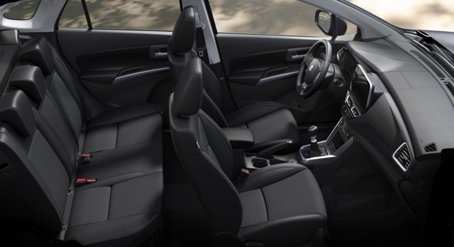 Suzuki S-Cross Foto 35