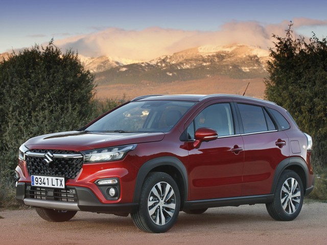 Suzuki S-Cross Foto 16
