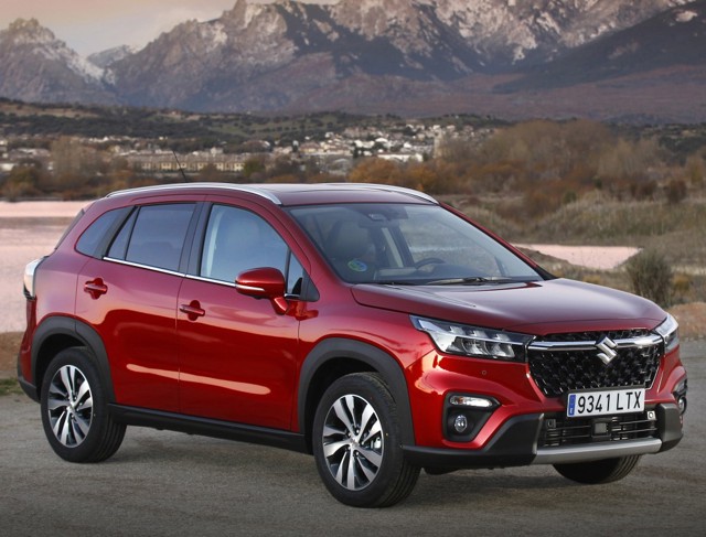 Suzuki S-Cross Foto 21