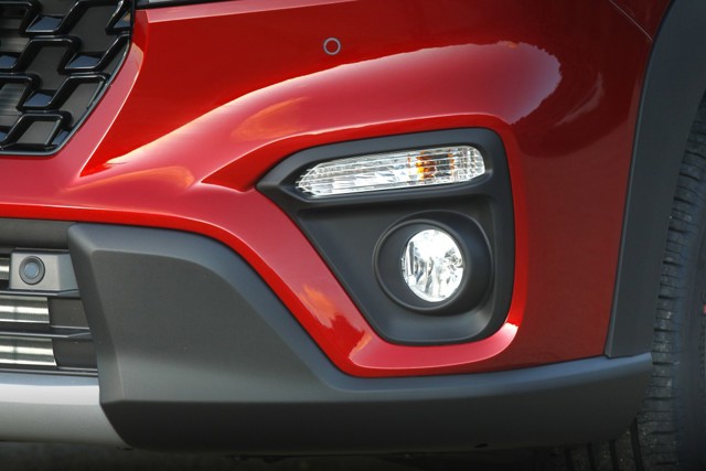 Suzuki S-Cross Foto 32