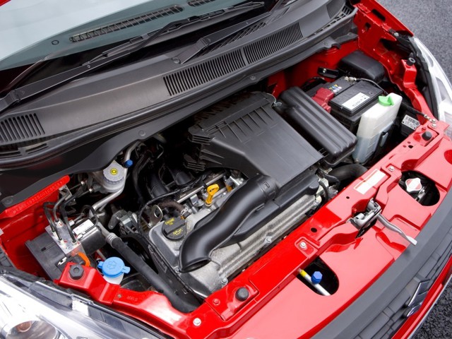 Suzuki Splash Foto 51