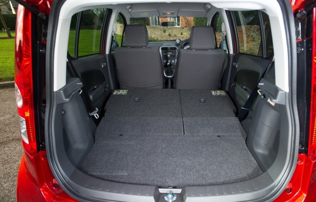 Suzuki Splash Foto 53