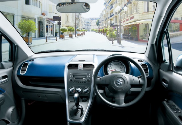 Suzuki Splash Foto 55