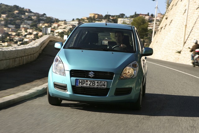 Suzuki Splash Foto 10