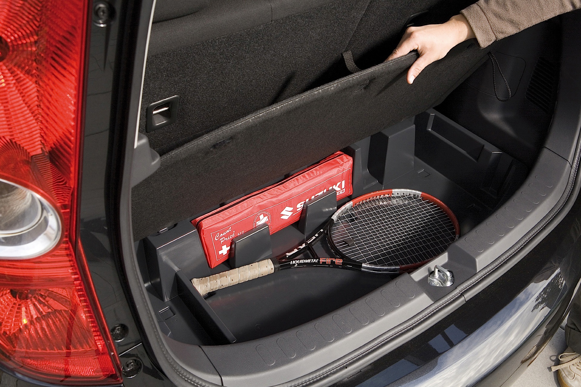 Suzuki Splash photo 38