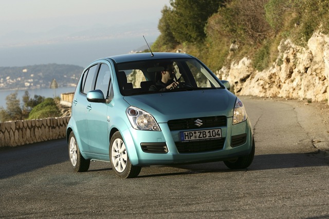 Suzuki Splash Foto 8