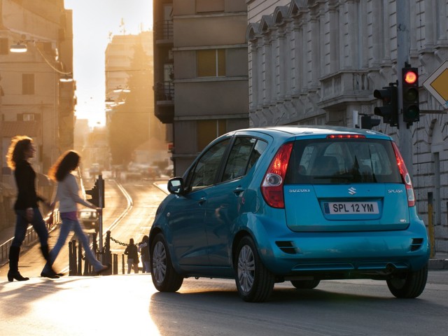Suzuki Splash foto 17