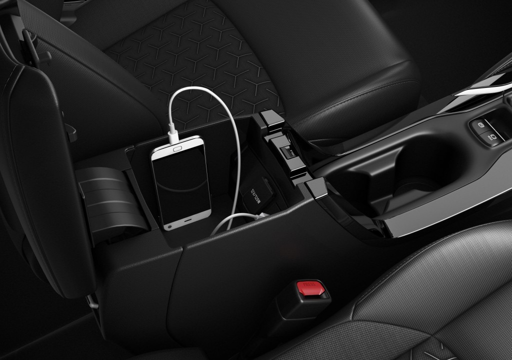 Suzuki Swace photo 29