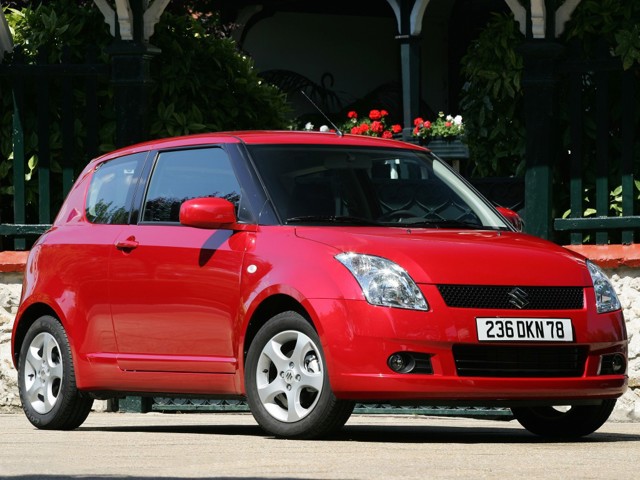 Suzuki Swift 3 Doors photo 9
