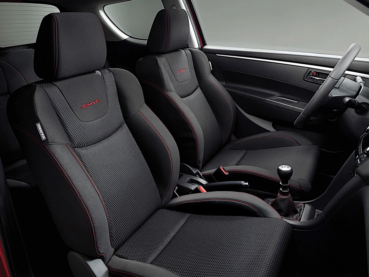 Suzuki Swift 3 Doors photo 29