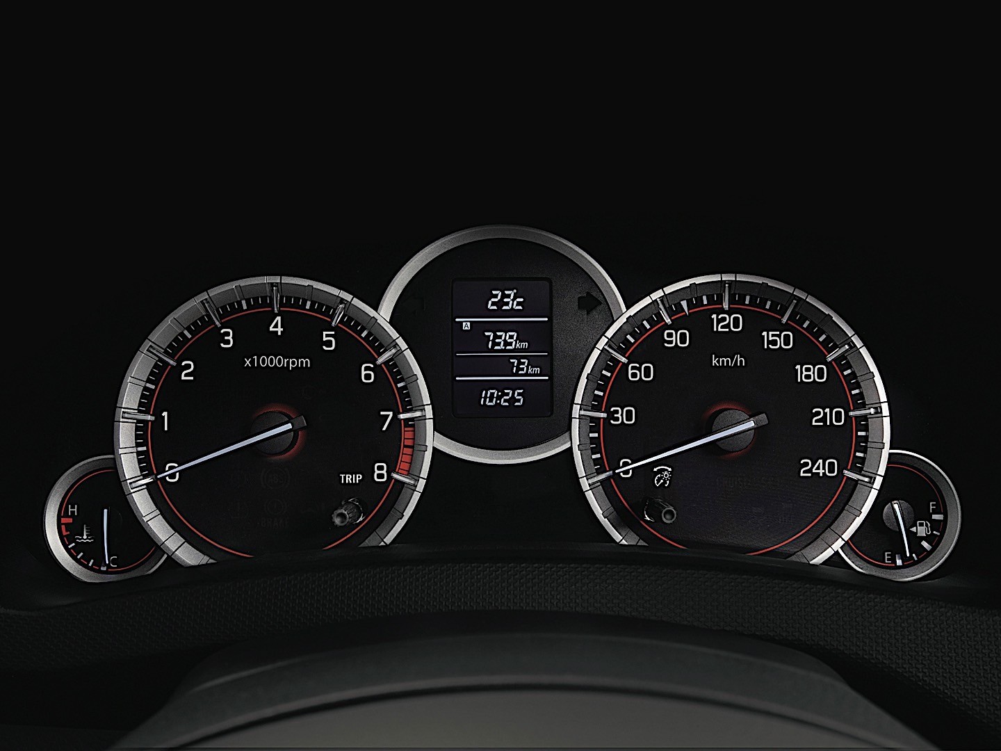 Suzuki Swift 3 Doors photo 30