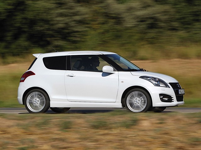 Suzuki Swift 3 Doors photo 10