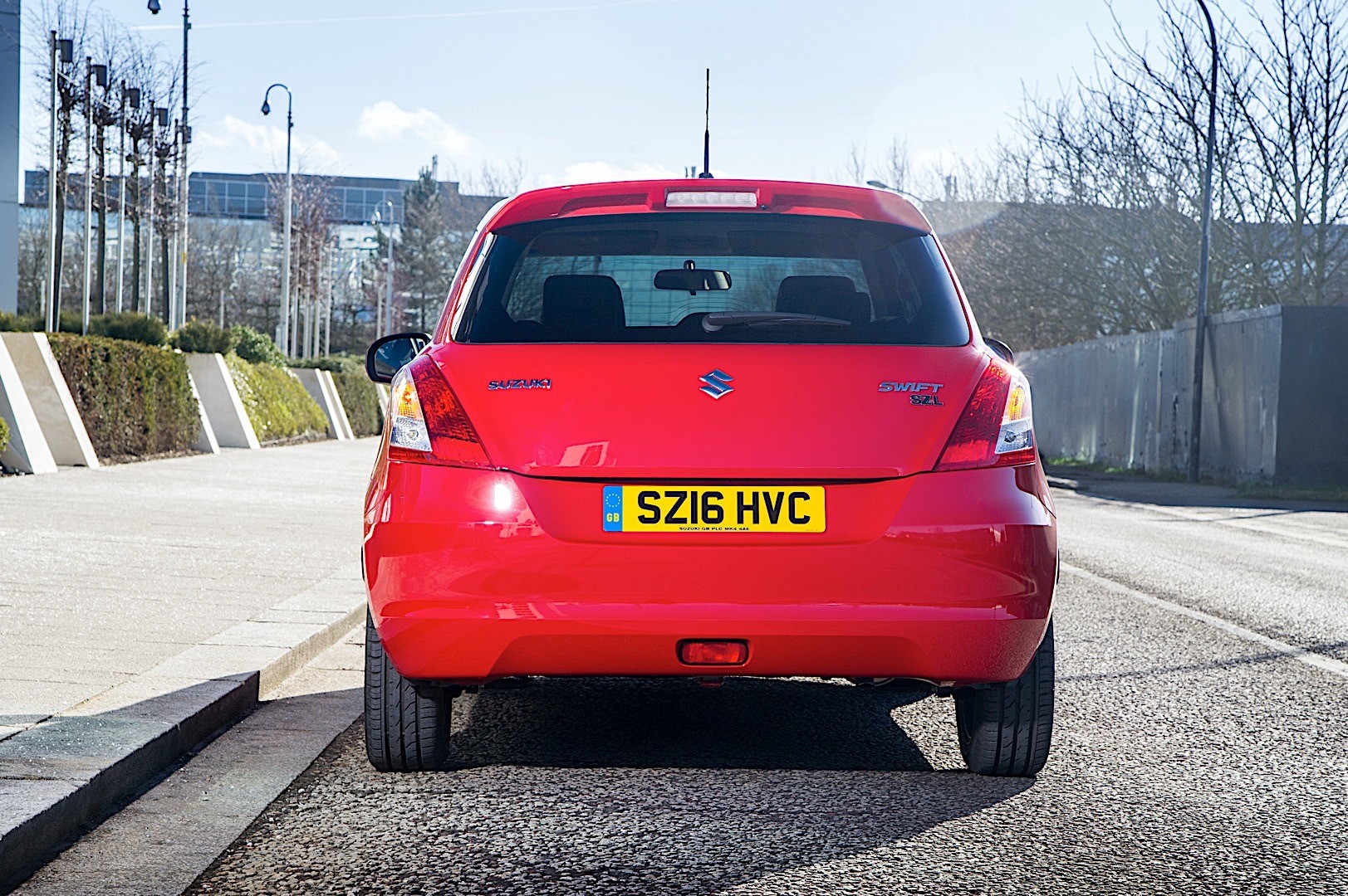 Suzuki Swift 3 Doors photo 11