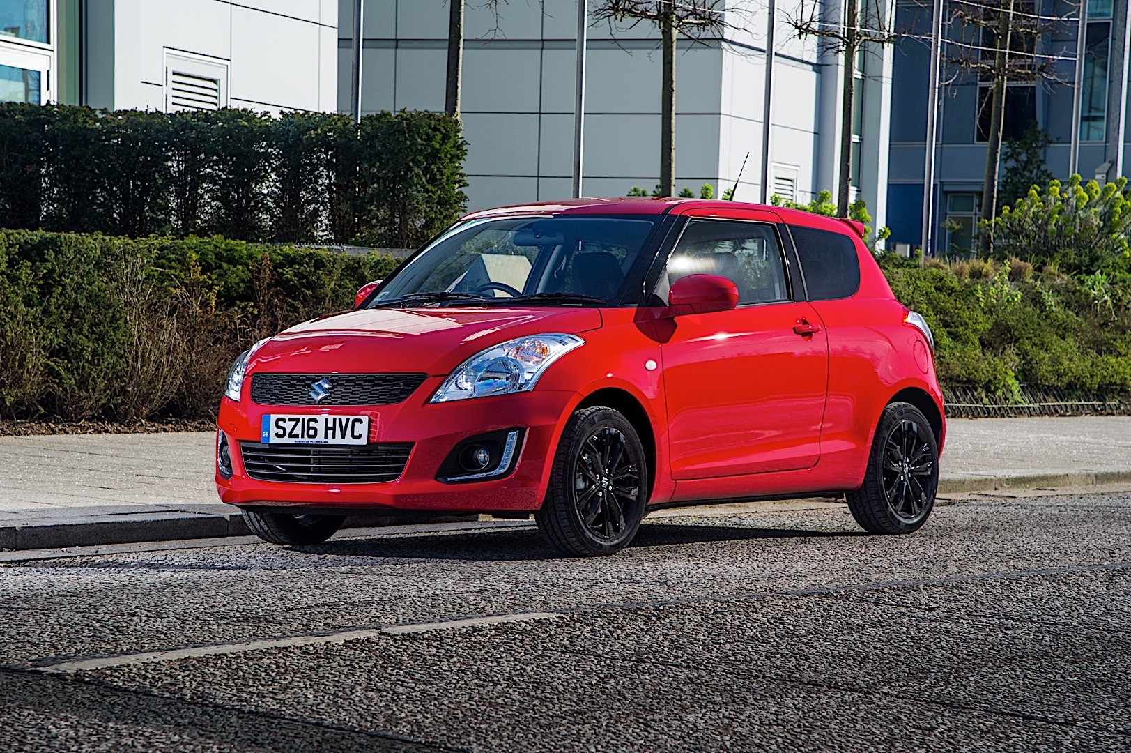 Suzuki Swift 3 Doors photo 18