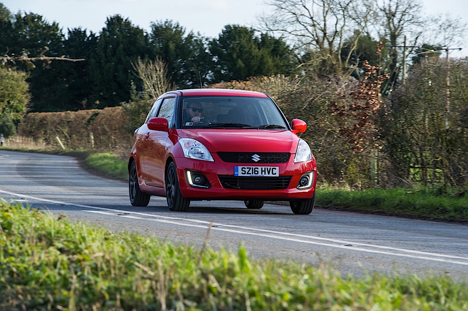 Suzuki Swift 3 Doors photo 24