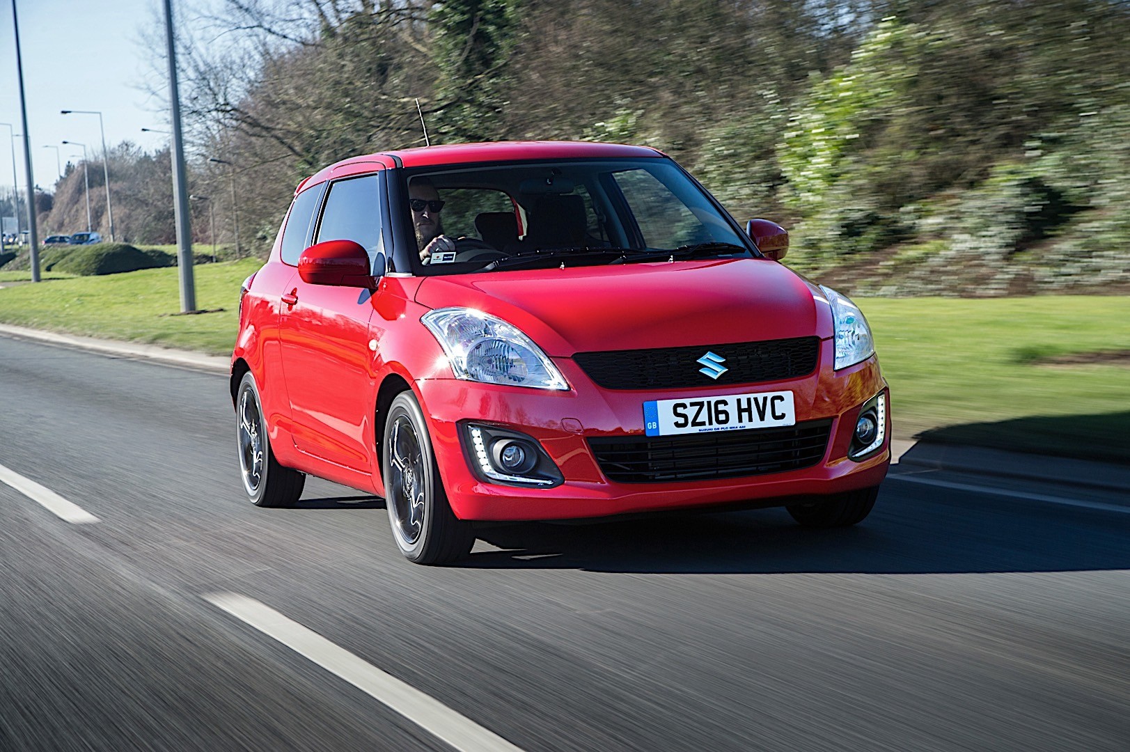 Suzuki Swift 3 Doors photo 27