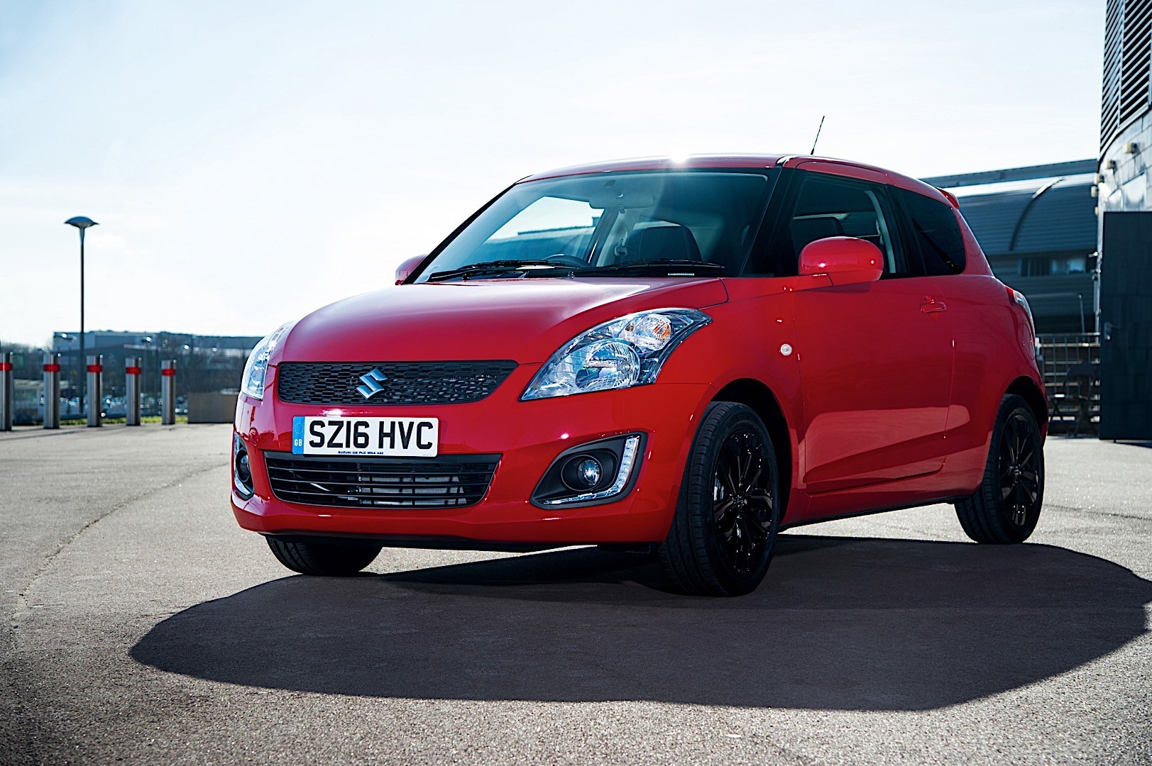 Suzuki Swift 3 Doors photo 5