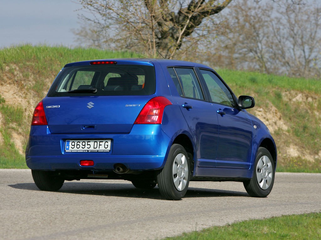 Suzuki Swift 5 Doors photo 9