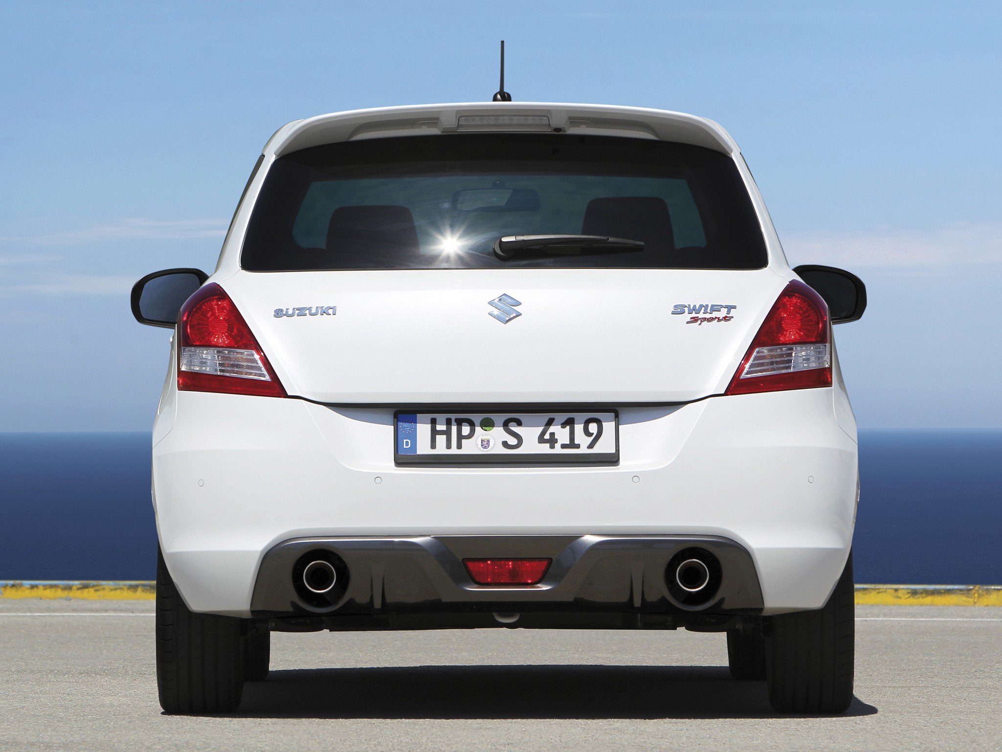 Suzuki Swift 5 Doors photo 31