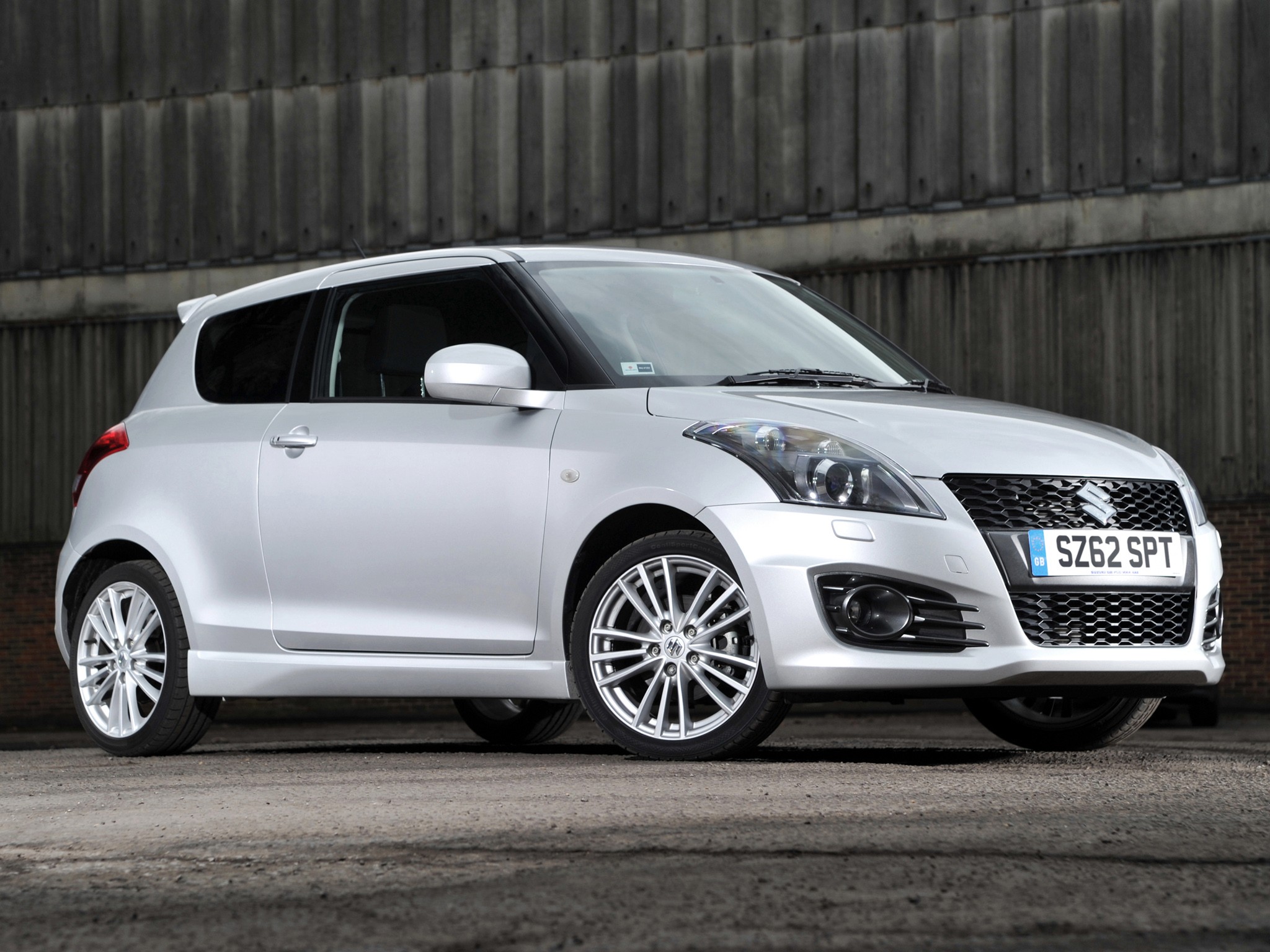 Suzuki Swift 5 Doors photo 43