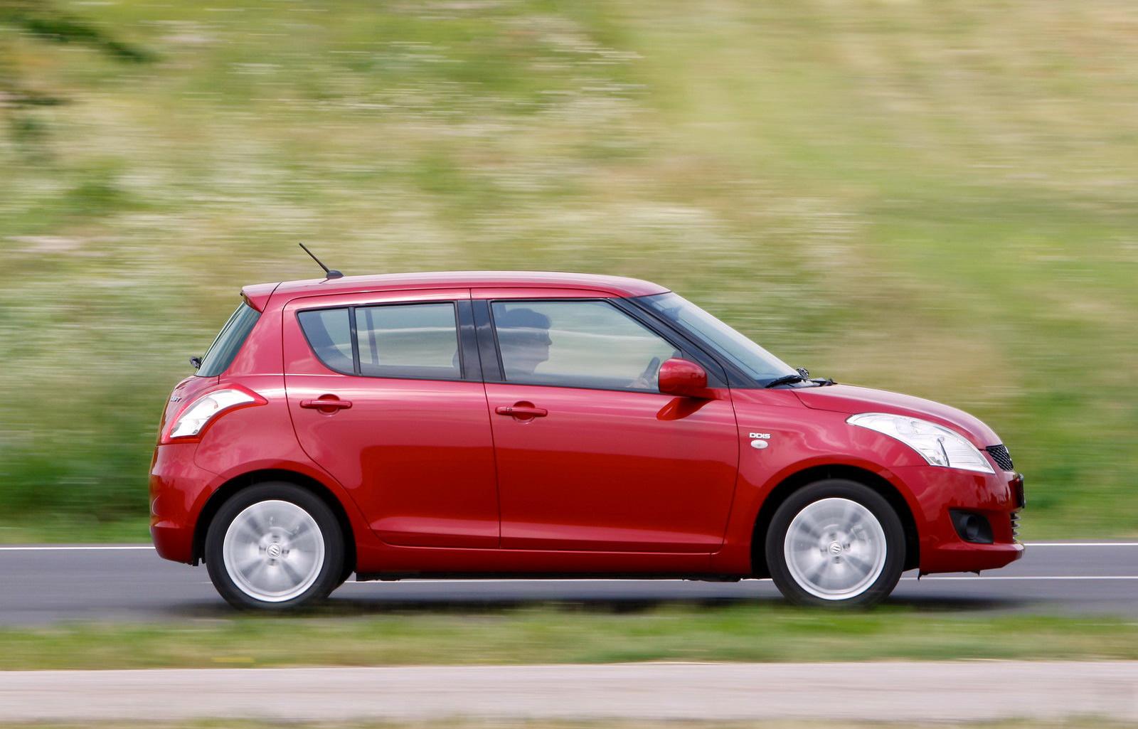 Suzuki Swift 5 Doors photo 12