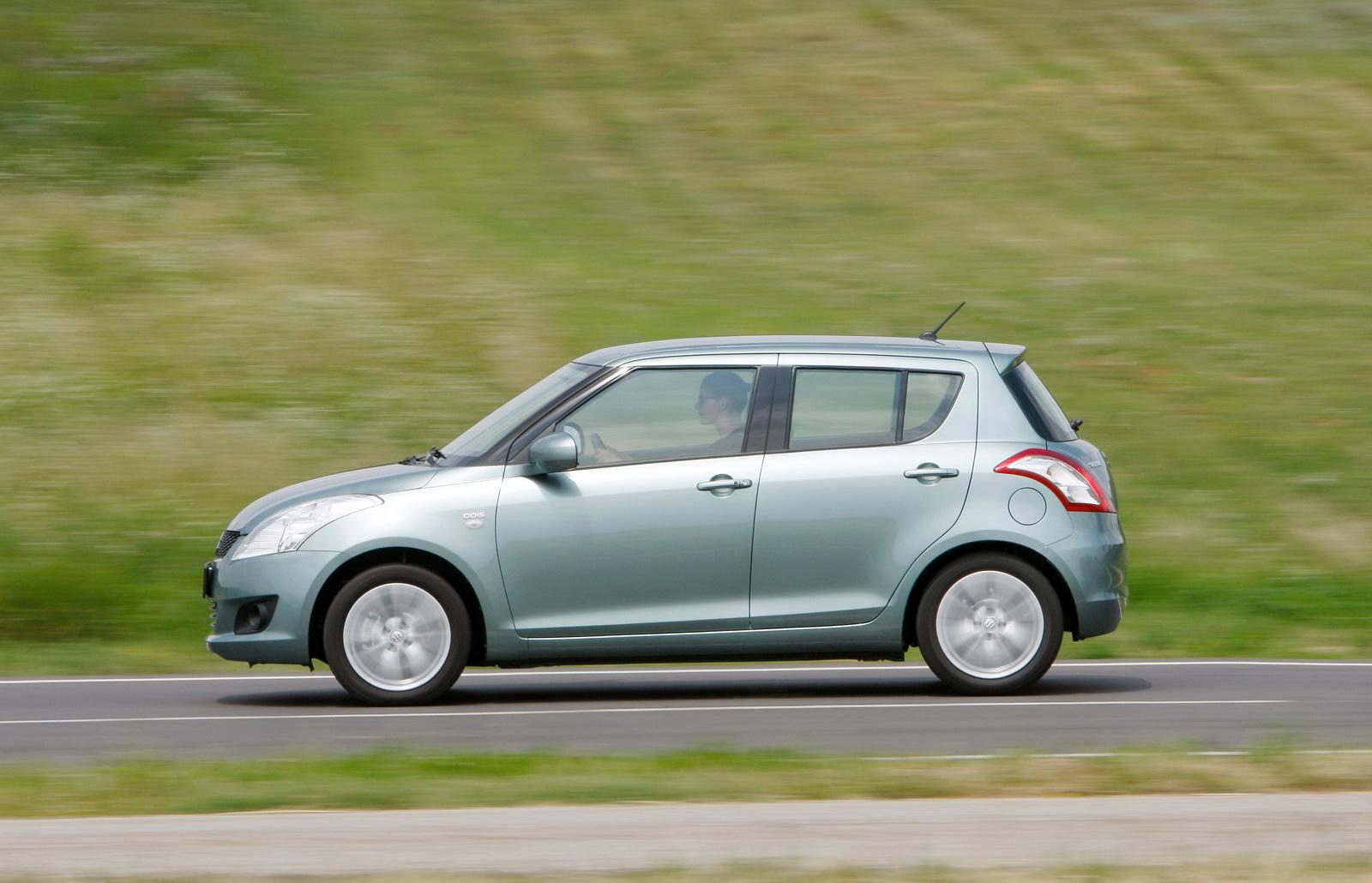 Suzuki Swift 5 Doors photo 8