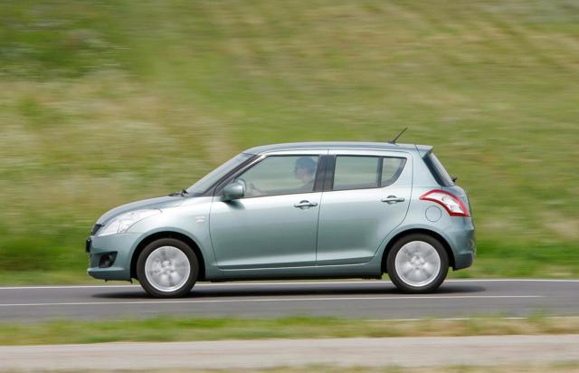 Suzuki Swift 5 Doors photo 8