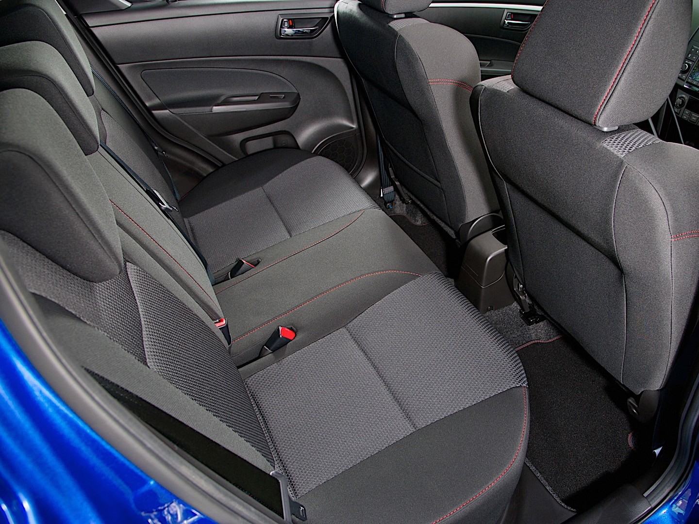 Suzuki Swift 5 Doors photo 64