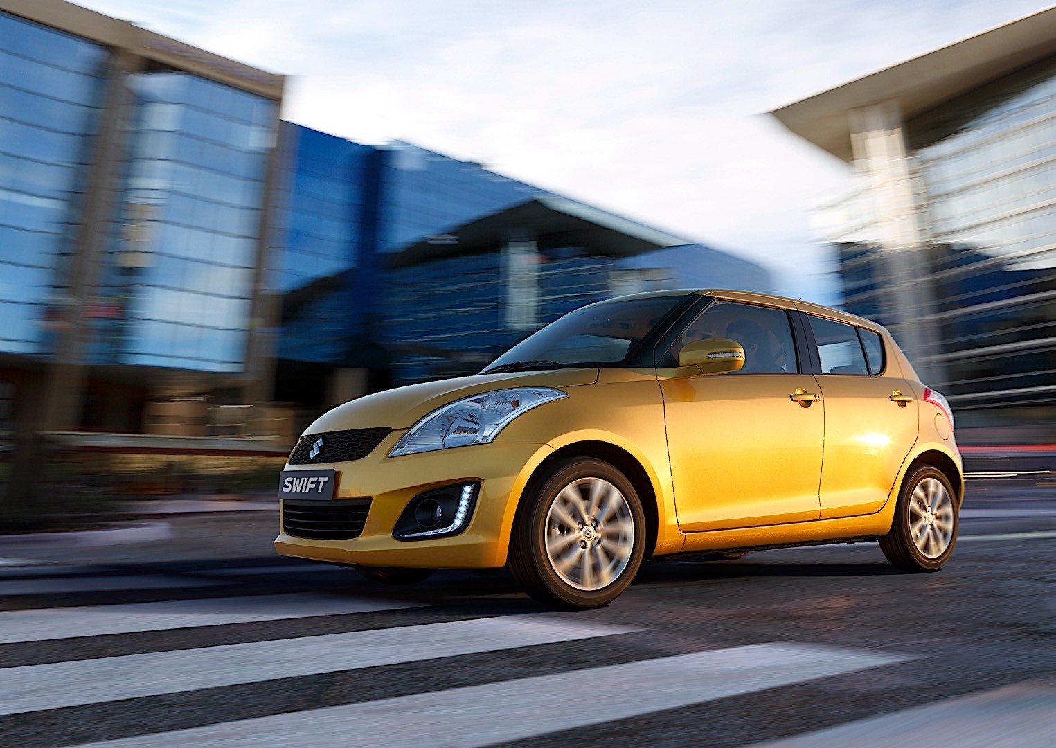 Suzuki Swift 5 Doors photo 4