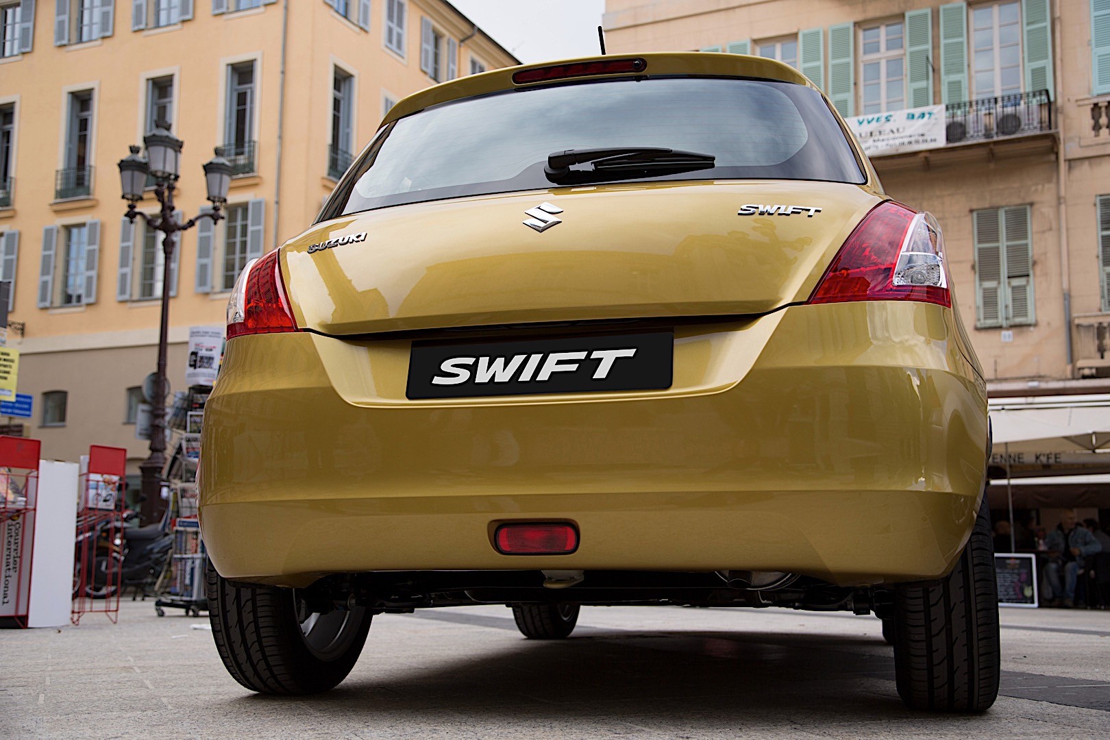 Suzuki Swift 5 Doors photo 5