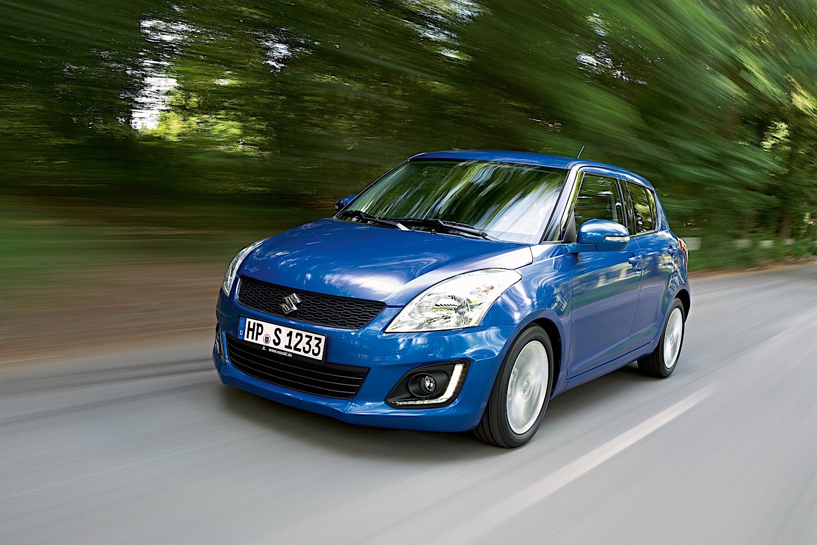 Suzuki Swift 5 Doors photo 11